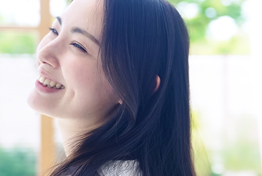 女性